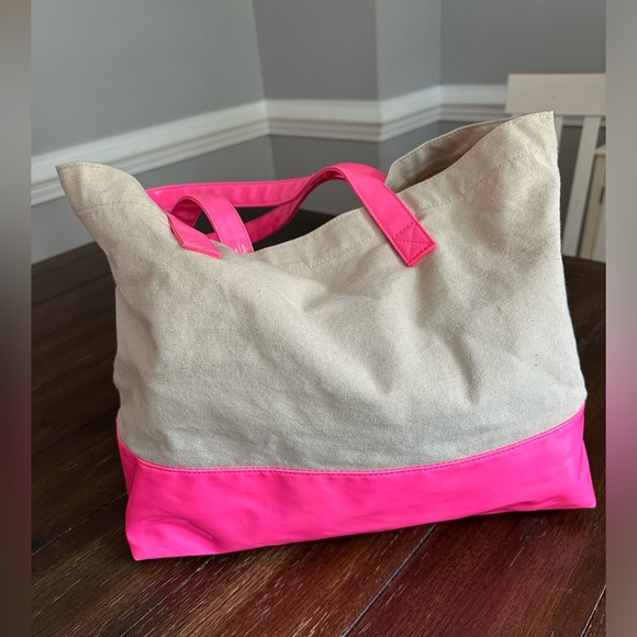 Victoria’s Secret tote bag - Picture 2 of 13